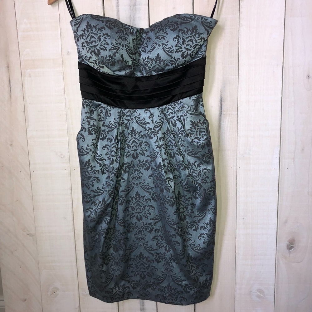 Beautiful SNAP party dress. Blue dress